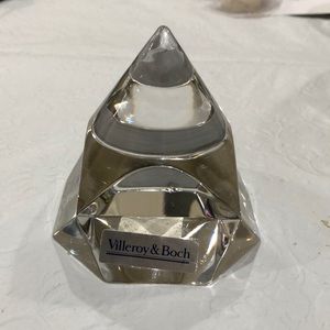 Crystal paperweight